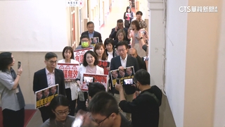 藍公投案逕付二讀　綠控「會議無效」直搗韓國瑜辦公室