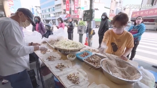 就是這薄薄一片！　清明節吃春捲　餅皮業者16爐全開