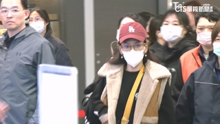 離境期限到！　「恩綺」出境前往成都　劉世芳：1人猶豫中