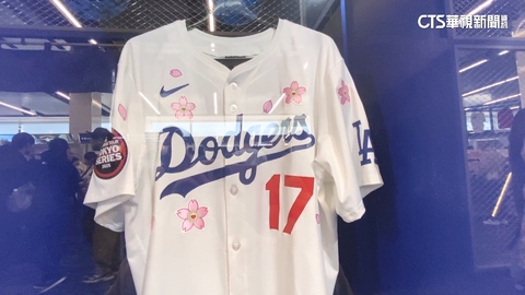 大谷稱霸球衣銷售榜 「50轟50盜」親簽卡賣3千萬