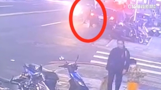 疲駕害命！貨車逆撞20車　59歲婦才下車遭撞飛身亡