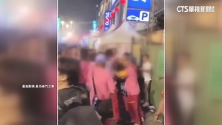 大甲媽才起駕陣頭就開打　參拜成員持安全帽毆人