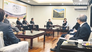 美祭32%高關稅！　　總統與劉揚偉.林百里等產業界座談