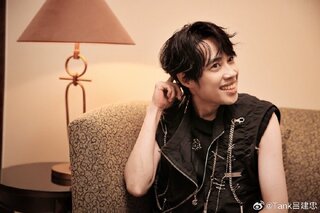 TANK中國接受心肝同期聯合移植　台網友熱議：恭喜重生說不出口