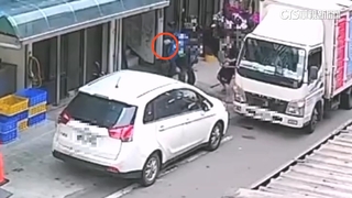 悚！男拒出借岳母車　慘遭友持石塊攻擊.頭傷提告