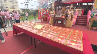 大甲媽抵大肚！信眾搶換文昌筆　企業豪捐63面金牌