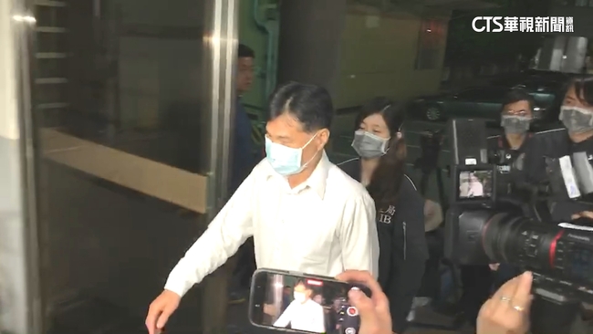 罷免綠委涉幽靈連署　藍營三重黨部執行長等6人聲押 | 華視新聞