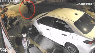 弟酒後叫囂遭屋主友刺死　兄持榔頭砸門嗆出面