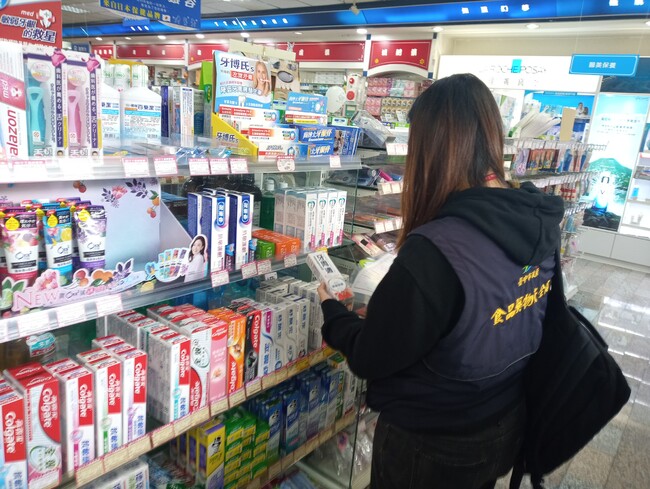 洗髮露稱「促生髮」遭重罰60萬 4類型產品最常違規 | 華視新聞