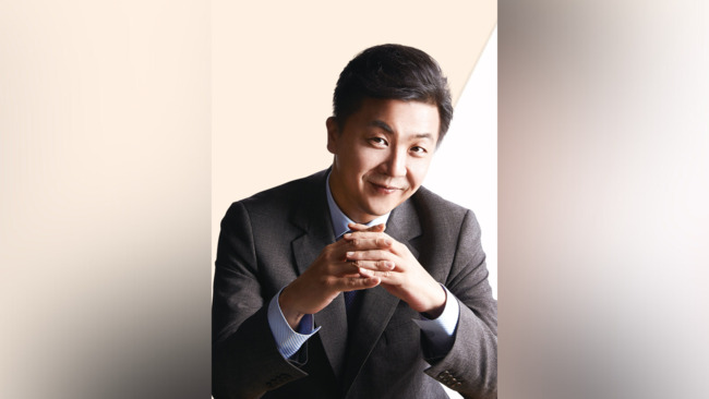 法院裁定曝認養私生子引熱議 呂秋遠首發聲:我沒有做錯事 | 華視新聞