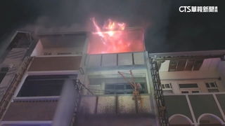 台南香舖店惡火！「鞭炮狂炸」火勢驚　老闆夫妻雙亡