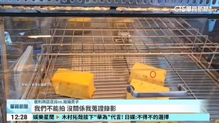 噁！　超商熟食區驚現蒼蠅吃麵包　業者急下架致歉