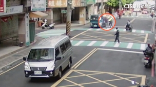 警查貨車失竊遇襲　遭駕駛揮拳打斷牙