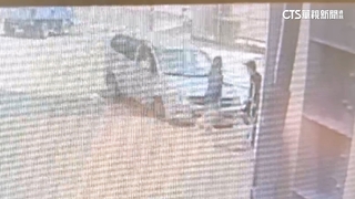 廚師工殤才辦好殘障補助遭撞死　妻「雙腿截肢」搶命中