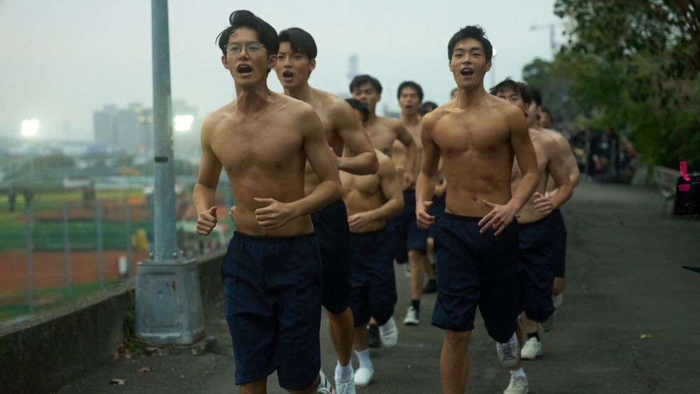 飾演《進行曲》的北影歷屆非常新人牧森、余杰恩及新生代演員劉育仁,在片中卯足全力訓練、勇敢追夢。