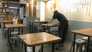 打烊怎委婉拒客？　業者祭出「晚安曲.打掃.拉鐵門」