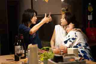 假日主持人藏不倫祕密？鍾欣凌首演「最重小三」火辣滾床