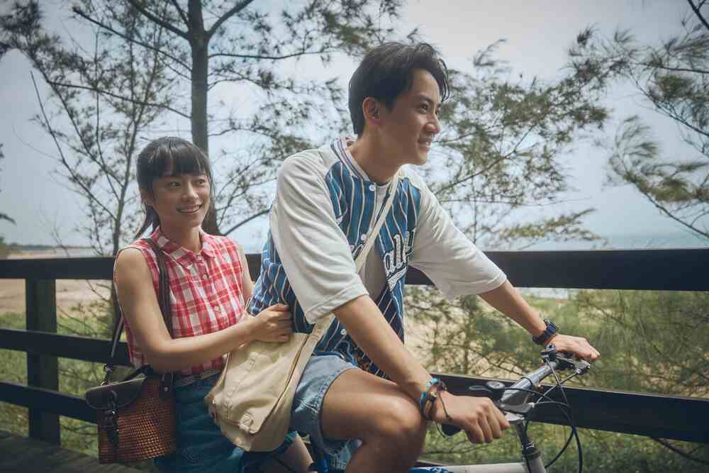 李程彬穿越回過去　笑忘買台積電錯失發大財 | 《成功路上》小建中(吳翰林飾演)告白小小芬(許莉廷飾演) 