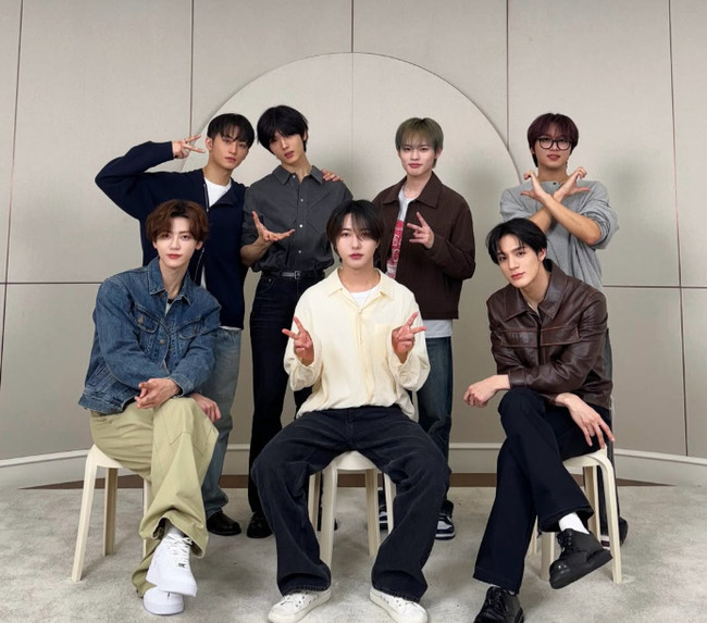 K-POP男團初登場！　NCT DREAM宣布12/6降臨大巨蛋 | 華視新聞