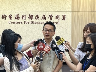 新冠疫情「又急又猛」　疫苗打氣增3倍 疾管署增配4.5萬劑疫苗