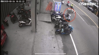 鬼切害機車連環撞3傷　男肇逃警鎖定身分追人