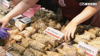 南門市場飄粽香人氣夯！　豬肉.蛋黃調漲　買肉粽變貴