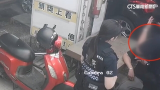 外出送貨遭毆！女店員倒馬路上遭揮拳.拖行