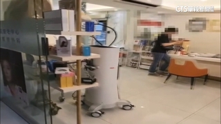 女打「牛奶針」後昏迷　名醫疑打完針離開留「無執照助理」