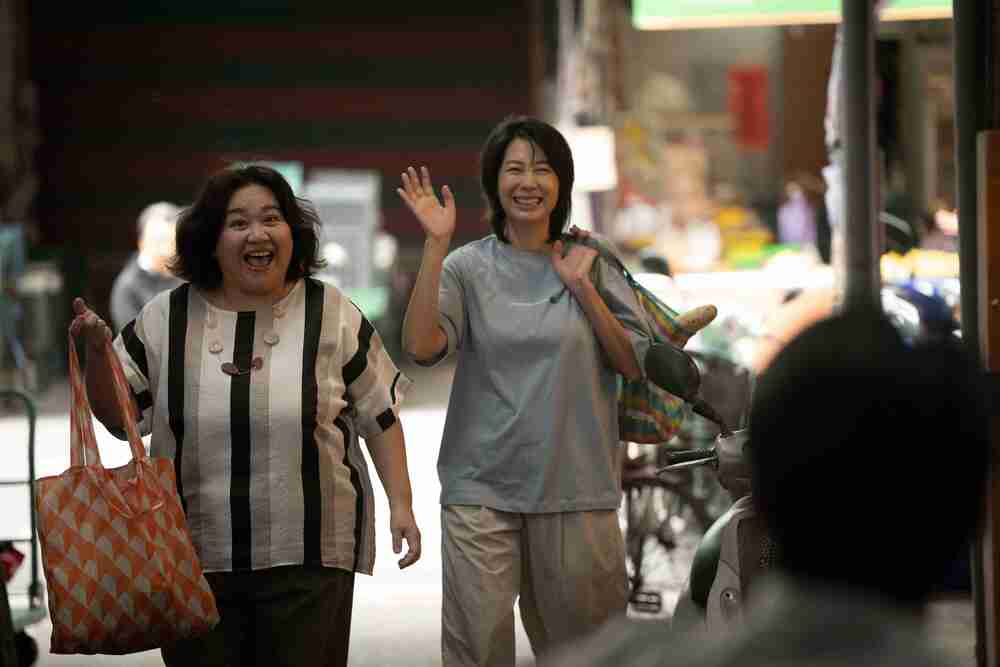 一口破台語與孫淑媚組CP！連晨翔《拜六禮拜》放送福利 | 李李仁耐心等待情緒釋放 鍾欣凌讚對戲「好舒服」