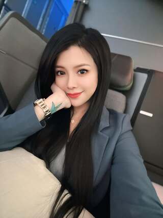 36歲網紅當阿嬤！喜曝孫女誕生吸4萬人點讚：最年輕的奶奶