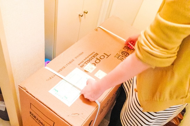 包裹裡的氣泡袋怎麼處理？網揭妙招直接變「1生活小物」　一票人讚：好方便 | 華視新聞