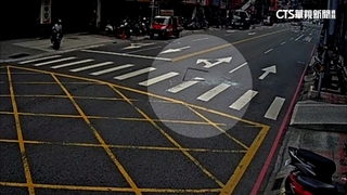 「整片窗戶」9樓高從天而降！　碎玻璃散一地嚇壞路人