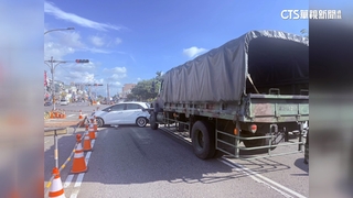 嘉義軍用貨車追撞！　推行30公尺「半年新車毀損」