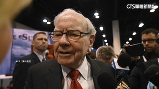 巴菲特捐價值逾1700億元股票　富豪排名下滑1名