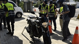 樂園旁賽車場抓改裝.無照　警暑假加強稽查開罰