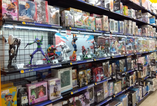 「FURU1 ×漫畫展」確定進軍台灣　7/12台北西門町隆重開幕 | 華視新聞