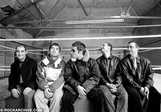 綠洲主唱失言惹議　「Ching Chong」掀種族歧視爭議