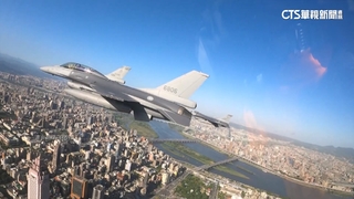 RF-16接手RF-5E偵察任務！　新購裝備填補偵照量能