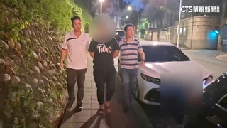 私車違加警鳴器　男裝警還作「假證件」衝警局拍照