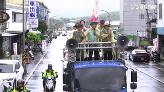 罷團「護國大遶境」前進台東　黃建賓搭熱氣球「另類空戰」