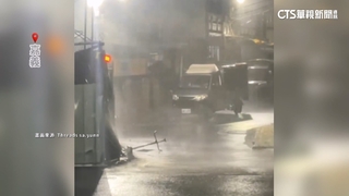 120年來首颱登陸嘉義！　颳13級風逼小貨車倒退嚕