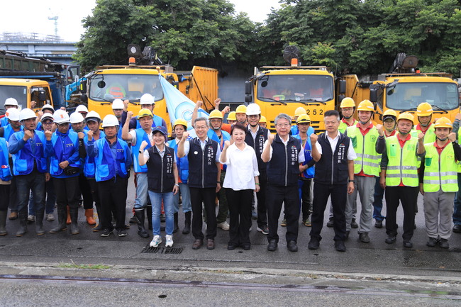 馳援嘉義災後重建　盧秀燕：同島一命、同舟共濟 | 華視新聞