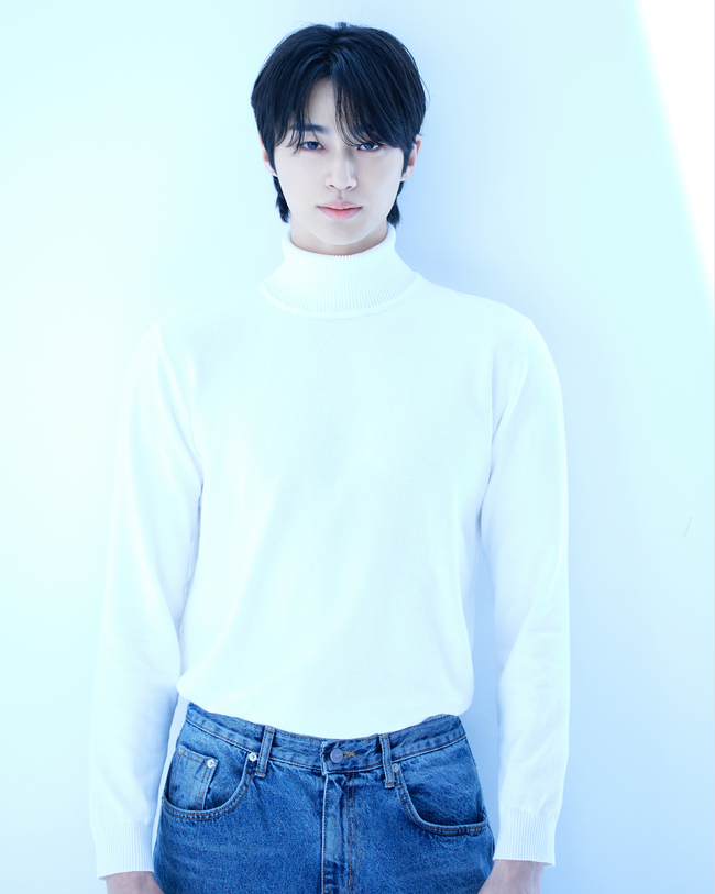 Netflix宣布製作《我獨自升級》真人版影集　邊佑錫擔任男主角 | 華視新聞