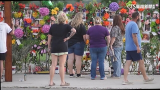 德州豪雨釀洪災！　女師攀附路樹　千鈞一髮獲救