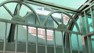 大樓住戶5月砸古箏.7月又丟不明物　透天厝屋主報警