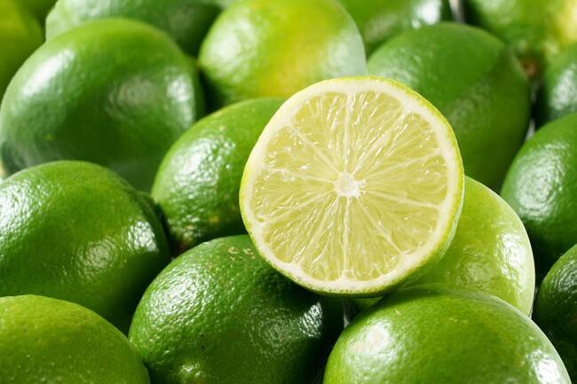 檸檬不單能榨汁喝！果皮還有2妙用　幫菜餚增添香氣 | 華視新聞