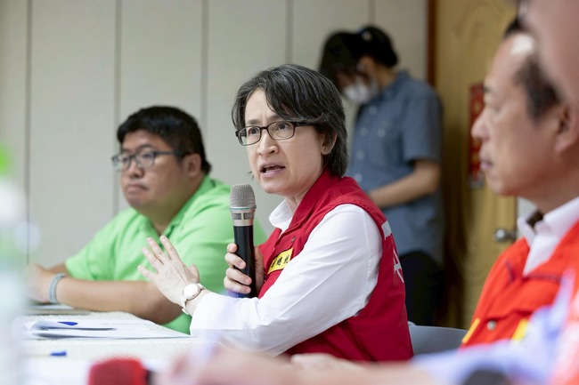 颱風重創南部災情慘重！　蕭美琴喊話年輕人「回鄉幫忙」 | 華視新聞