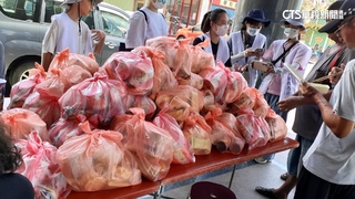 災民控「領物資留個資」　民眾黨：為避免有人重複領取