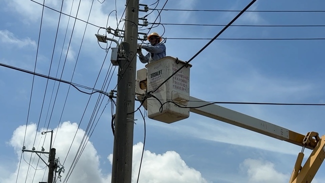 產業工會批「超時工作還擺拍」　台灣電力工會駁：同仁辛勞不容汙衊 | 華視新聞