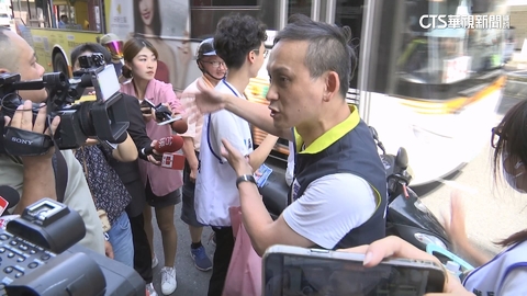 罷團+綠委直搗板橋催罷免 葉元之站路口拚陸戰